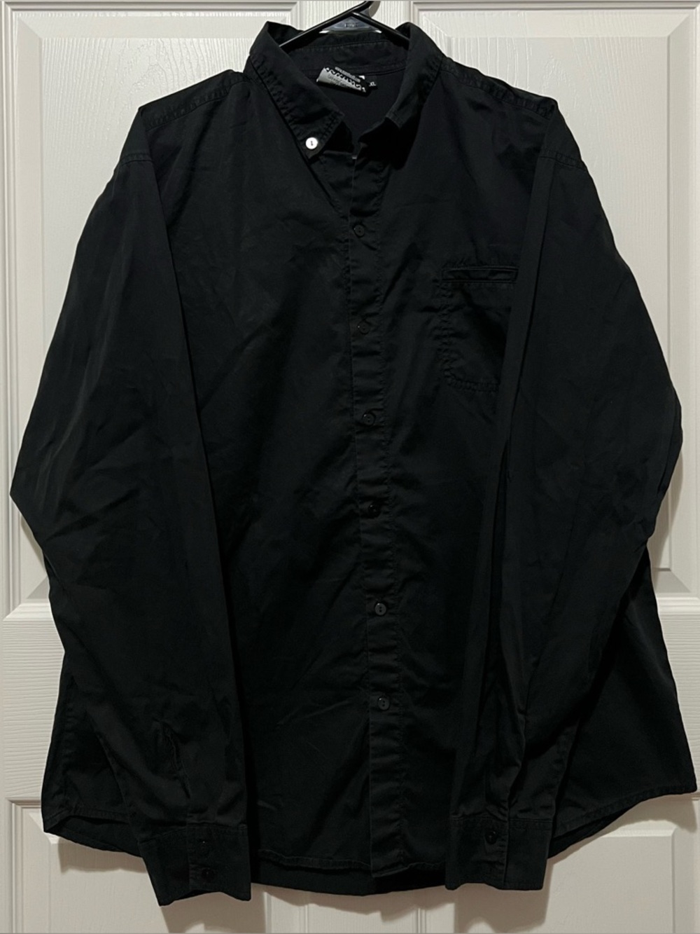 RARE MANUHEALII Men’s Button Up Shirt